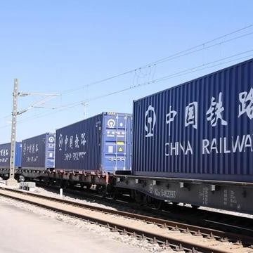 中国からのヨーロッパの明白なルートFCLまたはLCLインターナショナルの鉄道貨物運送に鉄道を出荷する列車