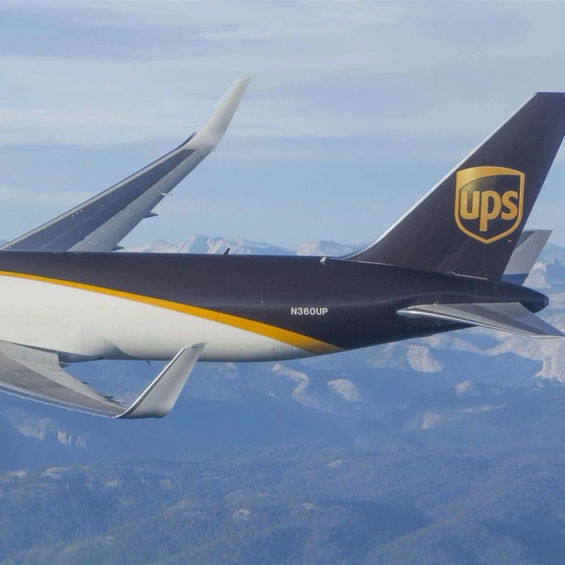 道路海上貨物混載サービス 中国からギリシャへのUPS航空貨物の統合 大型貨物の輸送