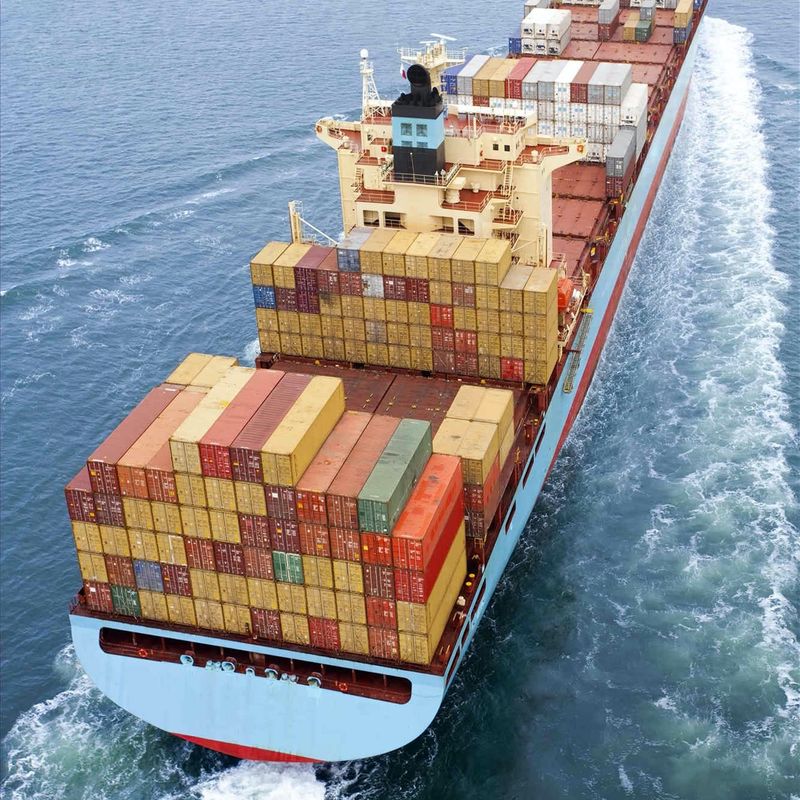 DHLの中国からのラトビア アルゼンチンに明白な航空便を出荷する車の各戸ごとの国際的な容器