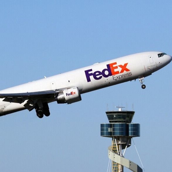 シンセン上海中国からタイ マレーシアに出荷する全体的なDDPの国際海運100kgの家ライト