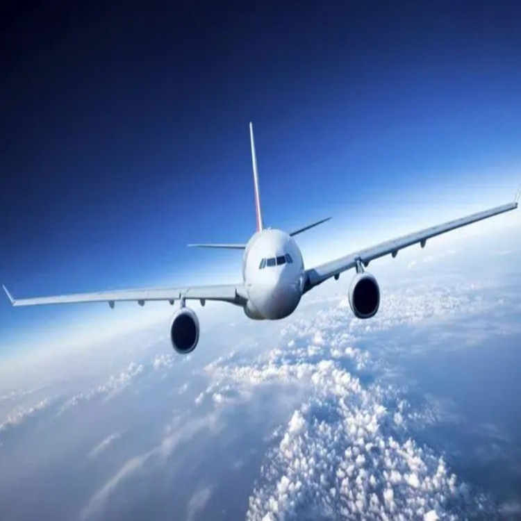 中国からオーストラリアへの航空貨物 12～15日、関税込みドアツードア 25～30日