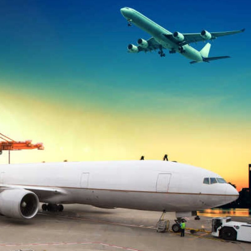 中国からラトビアへ アルゼンチン 車 ドアツードア 国際配送コンテナ